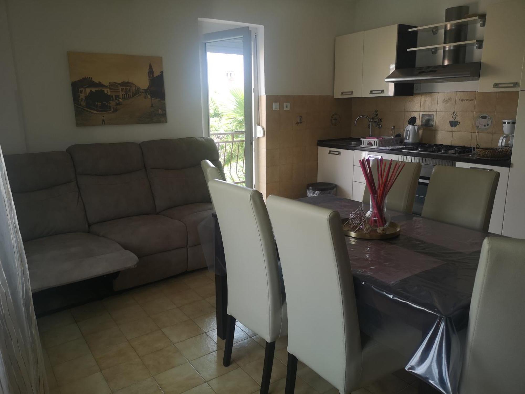 Apartments Peloza Πόρετς Εξωτερικό φωτογραφία